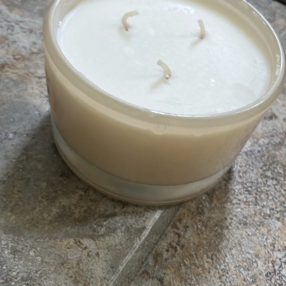 Anthropologie Days Last Light Floral Lavender Cashmere Boxed Candle NIB